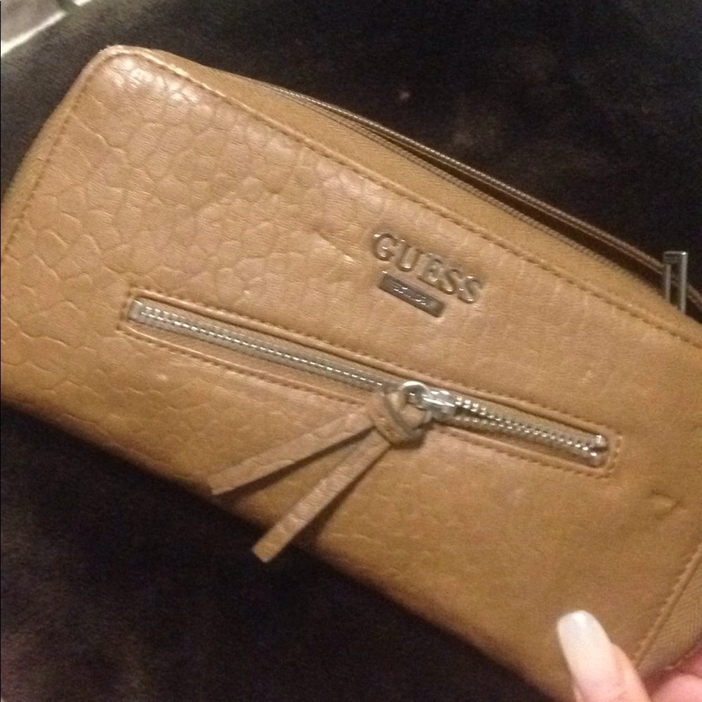 AUTHENTIC guess clutch wallet